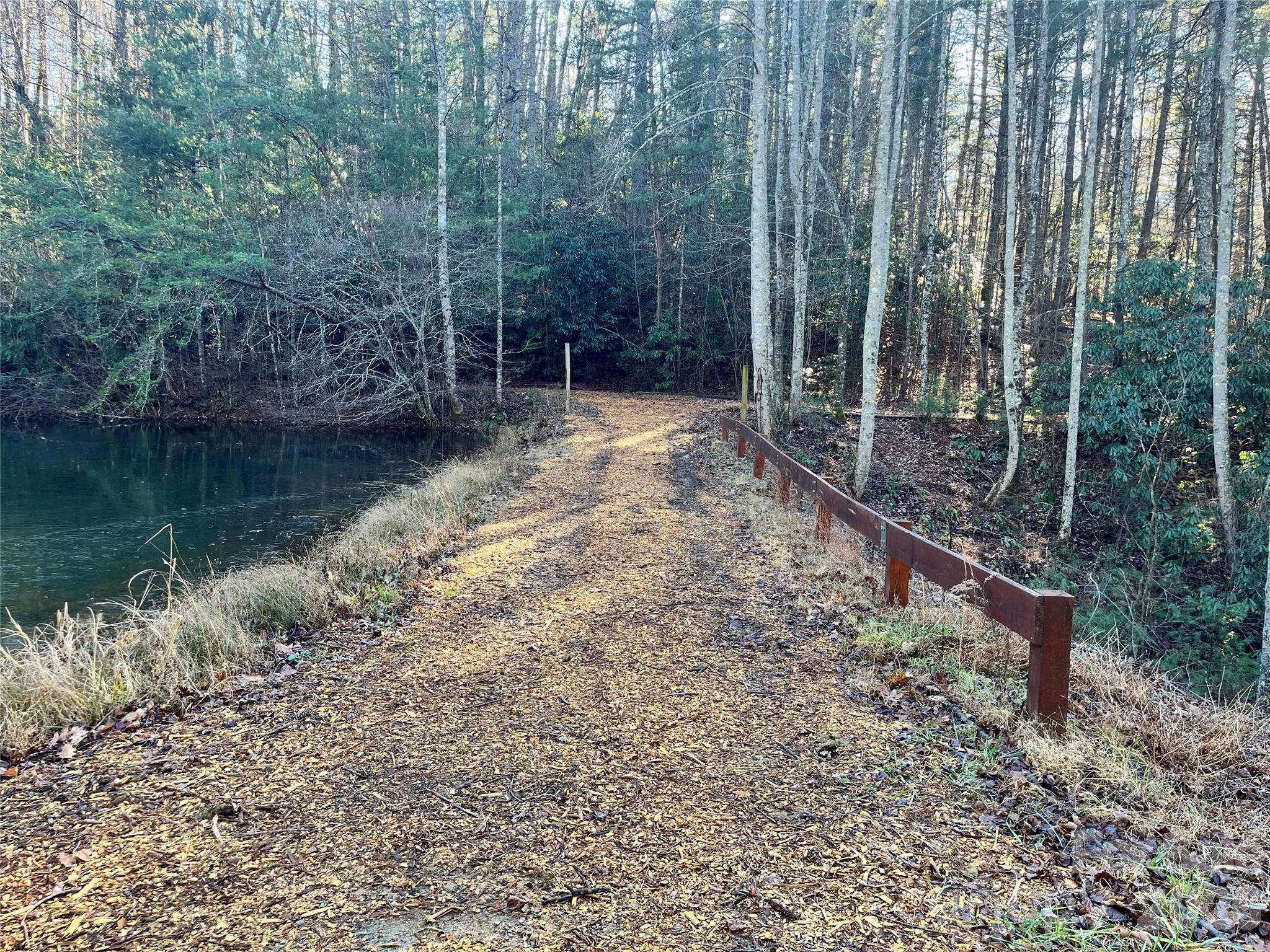 Awenasa Hills - Land