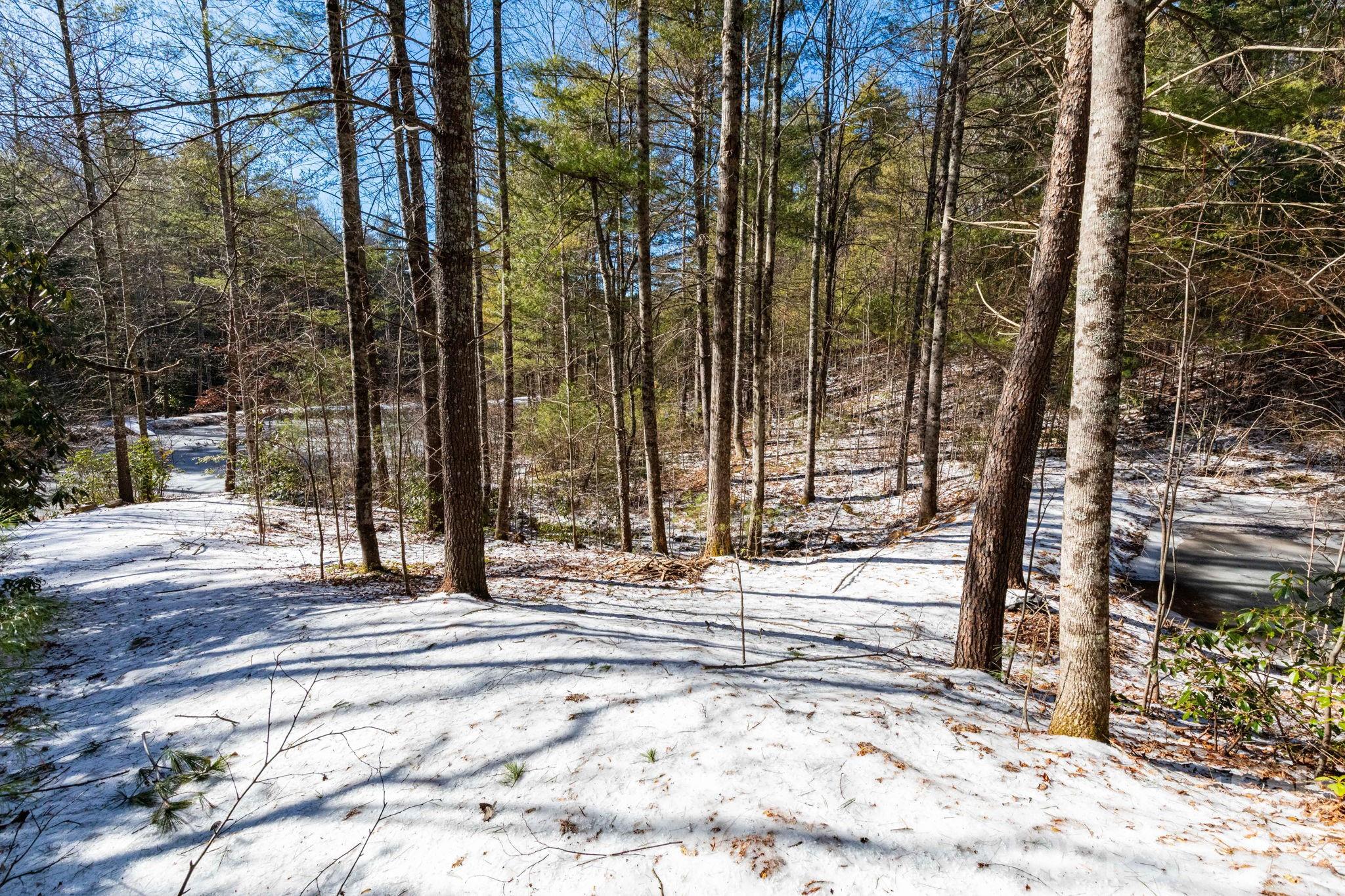 Awenasa Hills - Land