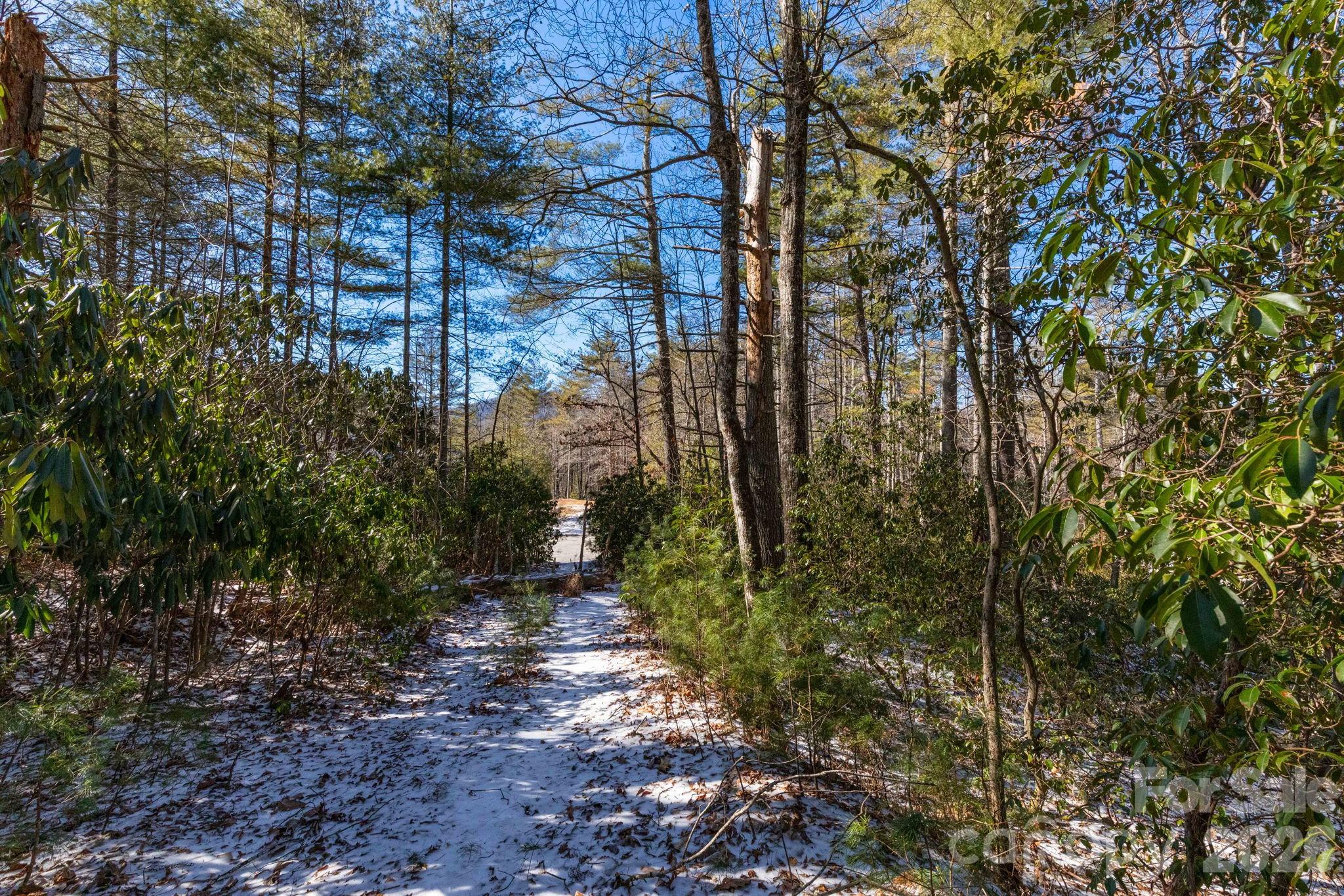 Awenasa Hills - Land