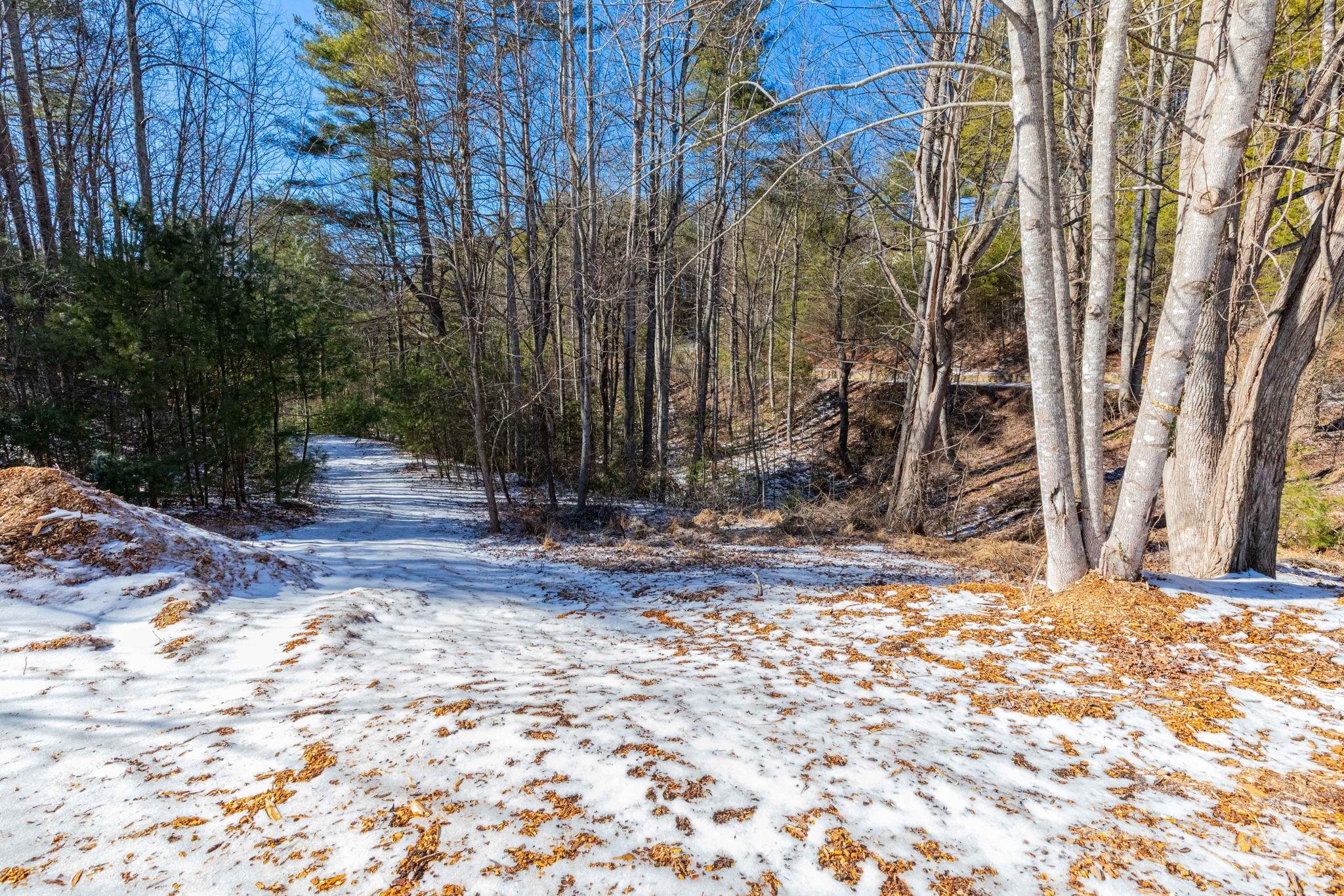 Awenasa Hills - Land