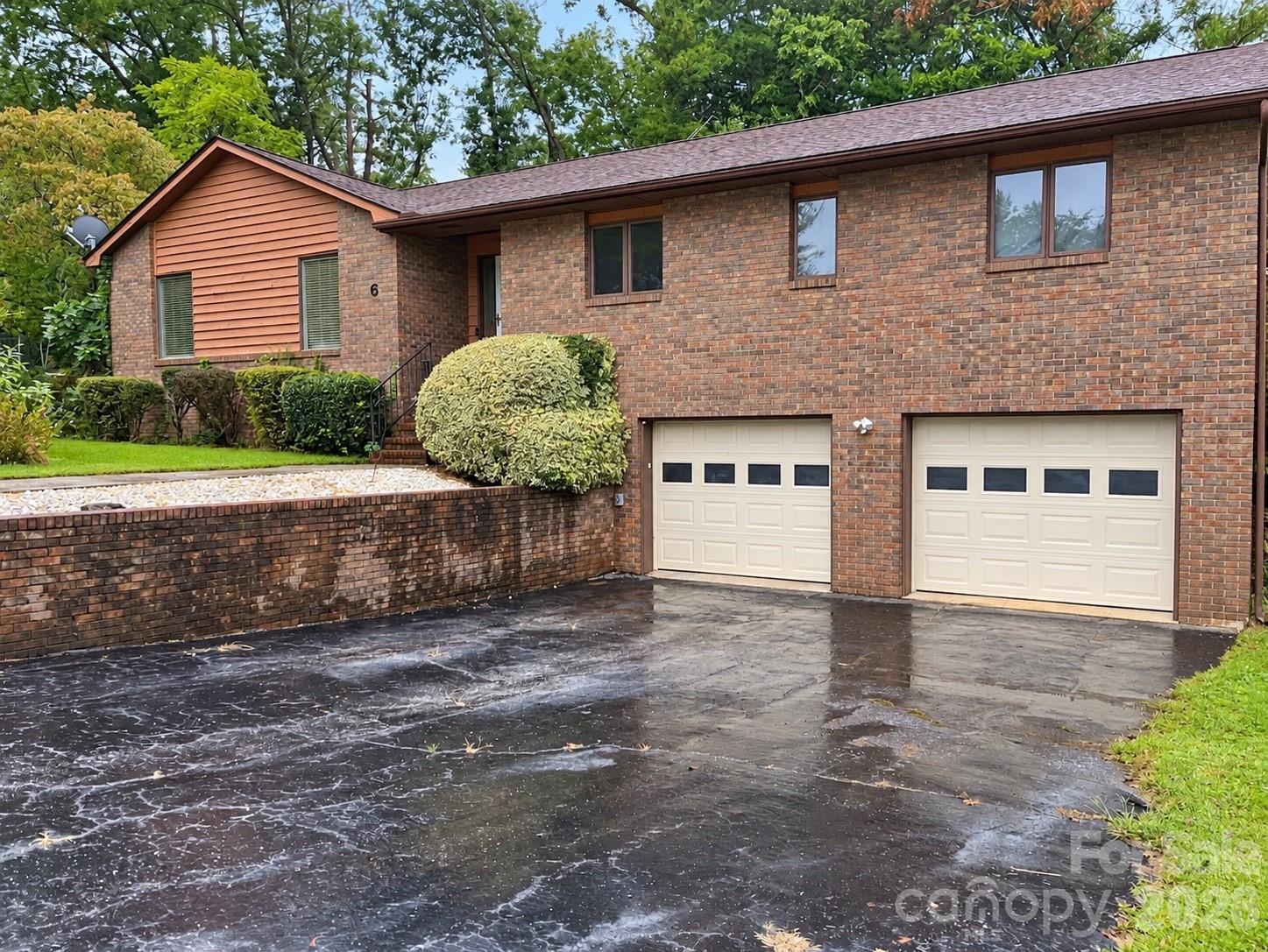 6 Daniel Drive
