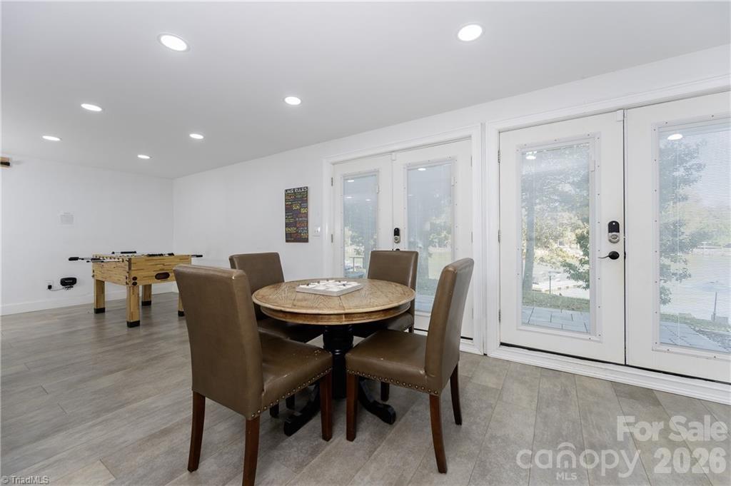 High Rock Lake - Residential