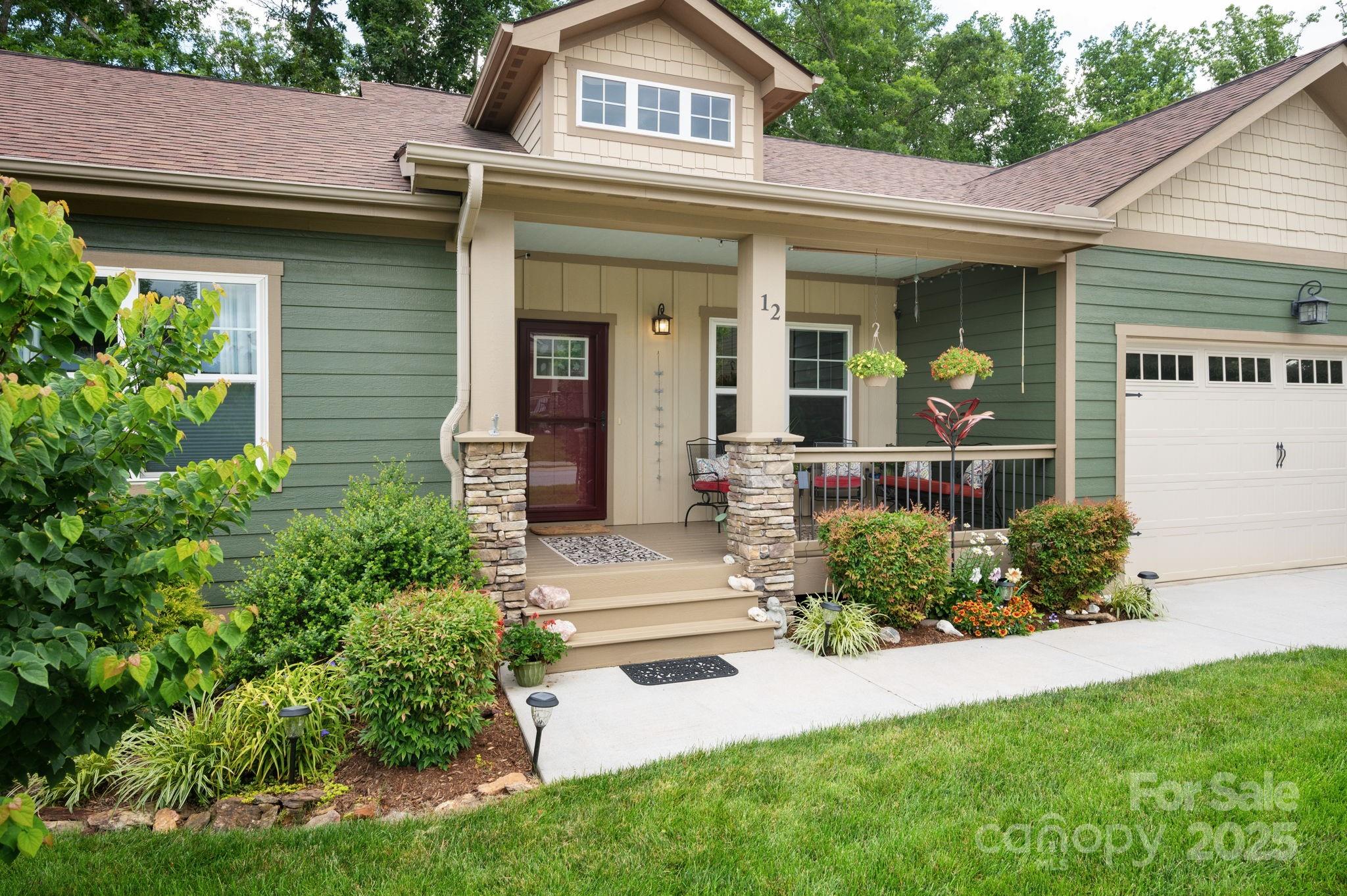 12 Asher Lane