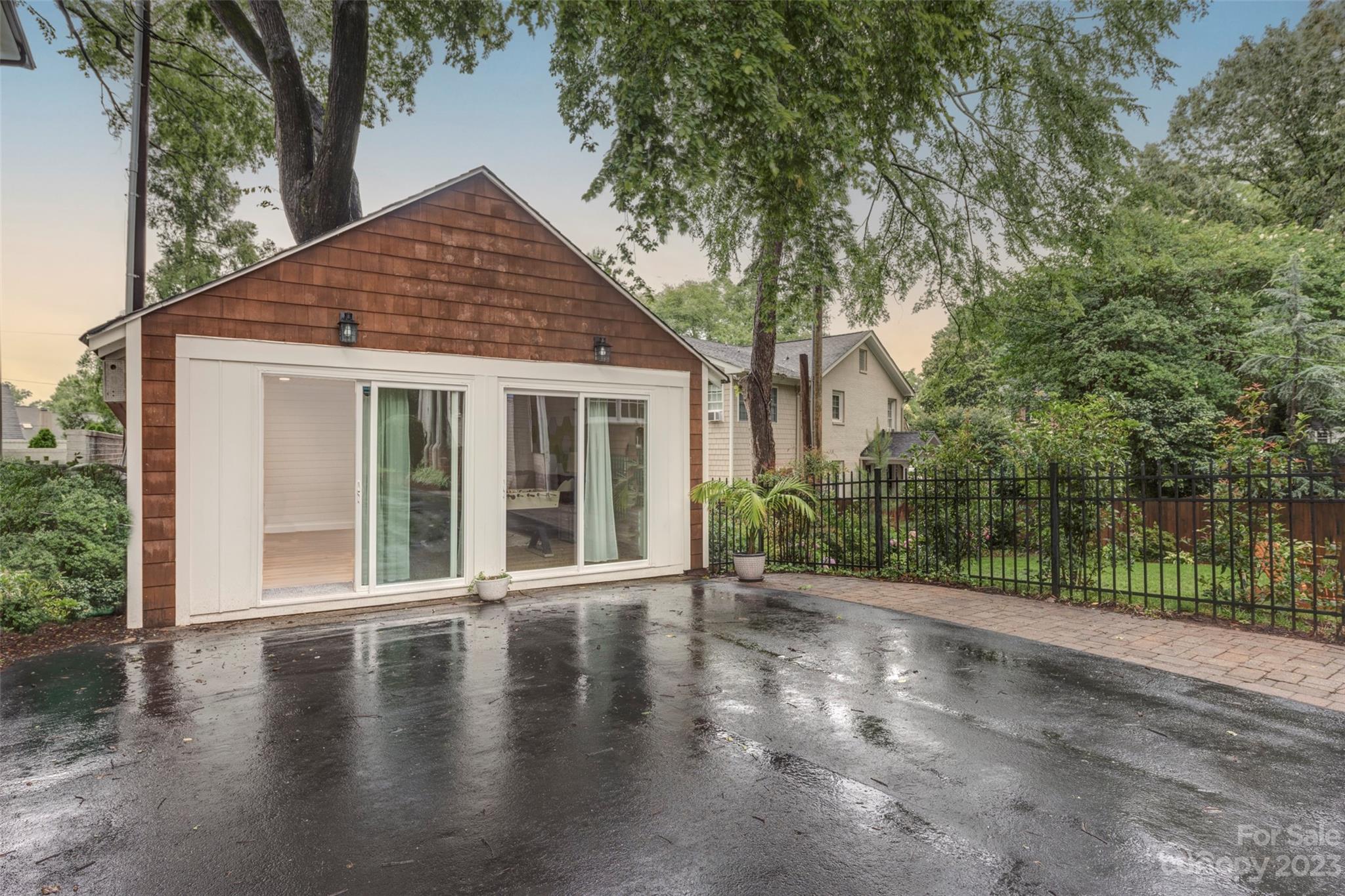 Myers Park - Residential