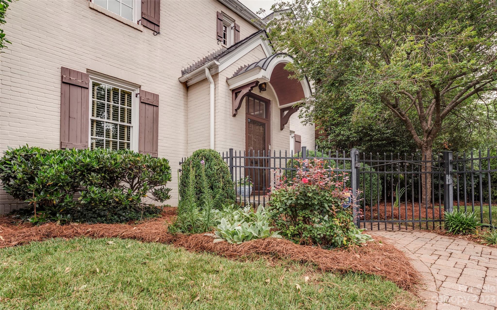 Myers Park - Residential