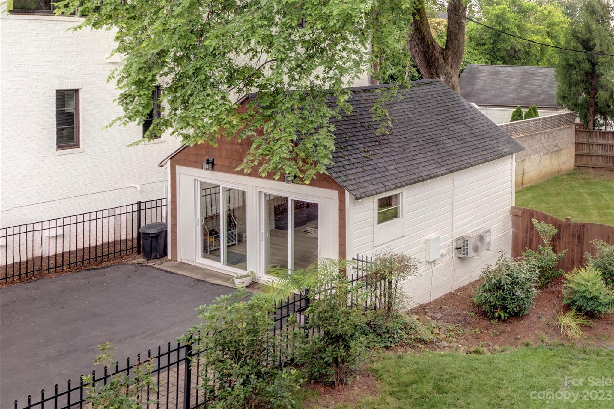 Myers Park - Residential