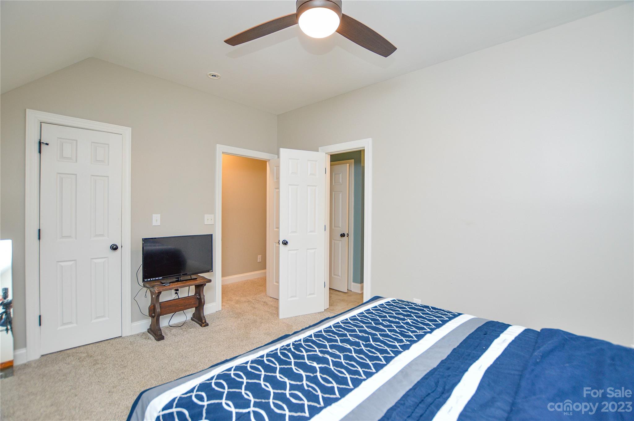 Hunters Place - Residential