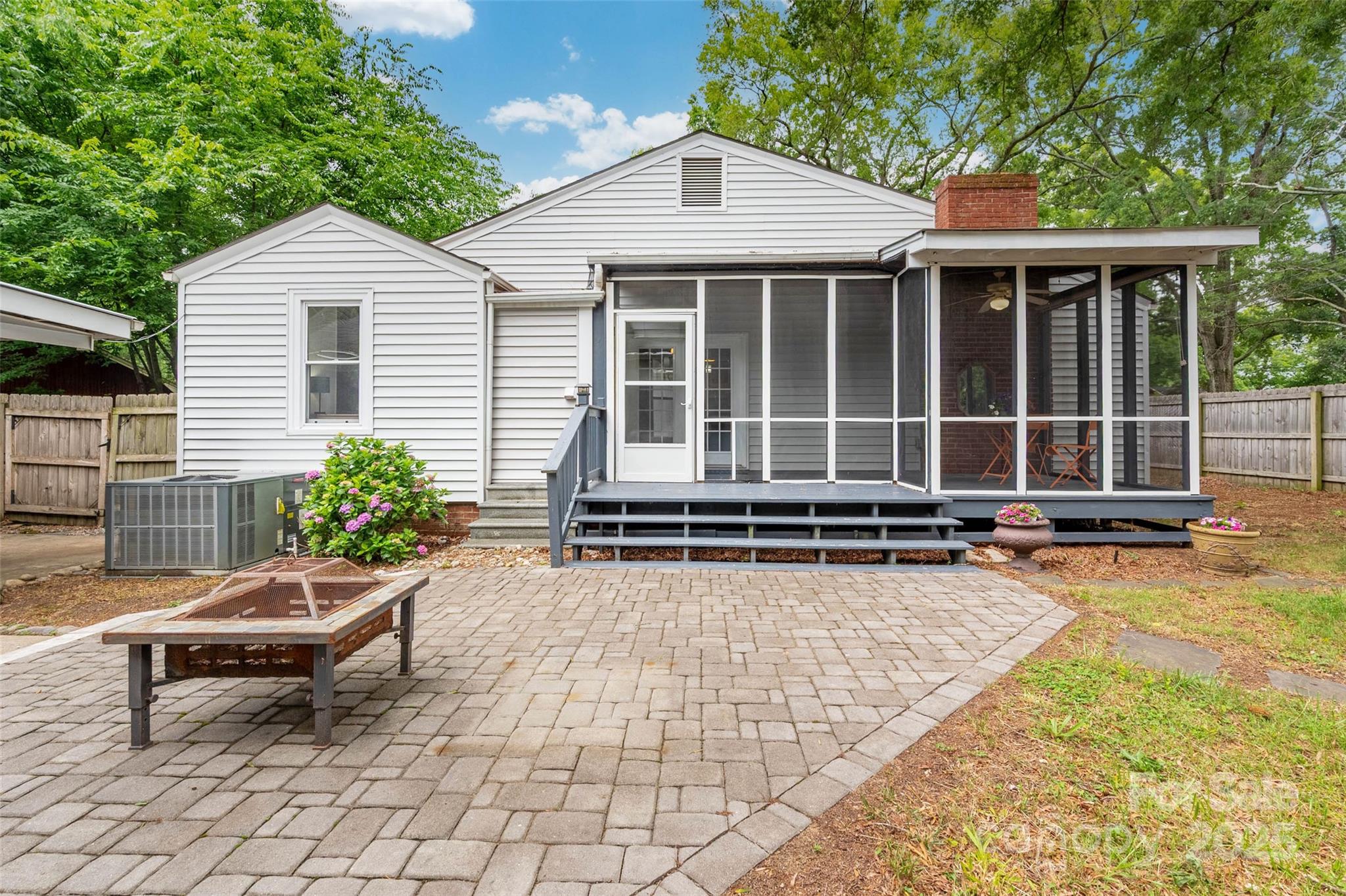 Jackson Park - Residential