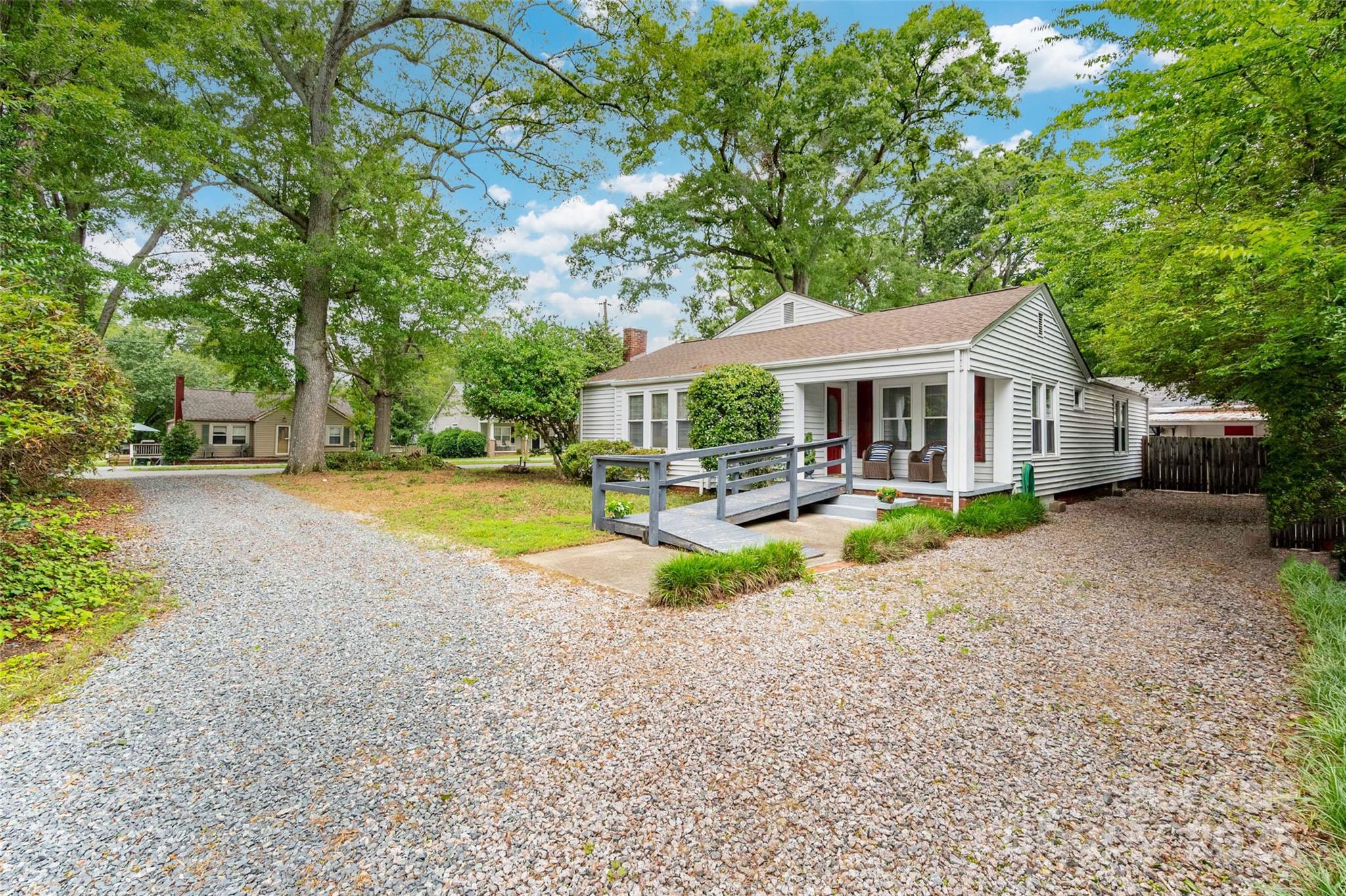 34 Admiral Avenue SW