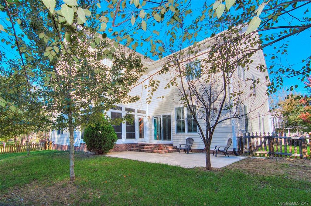 Lake Shore - Residential