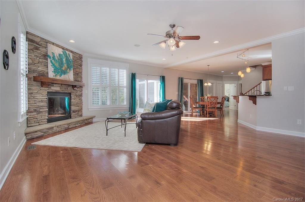 Lake Shore - Residential