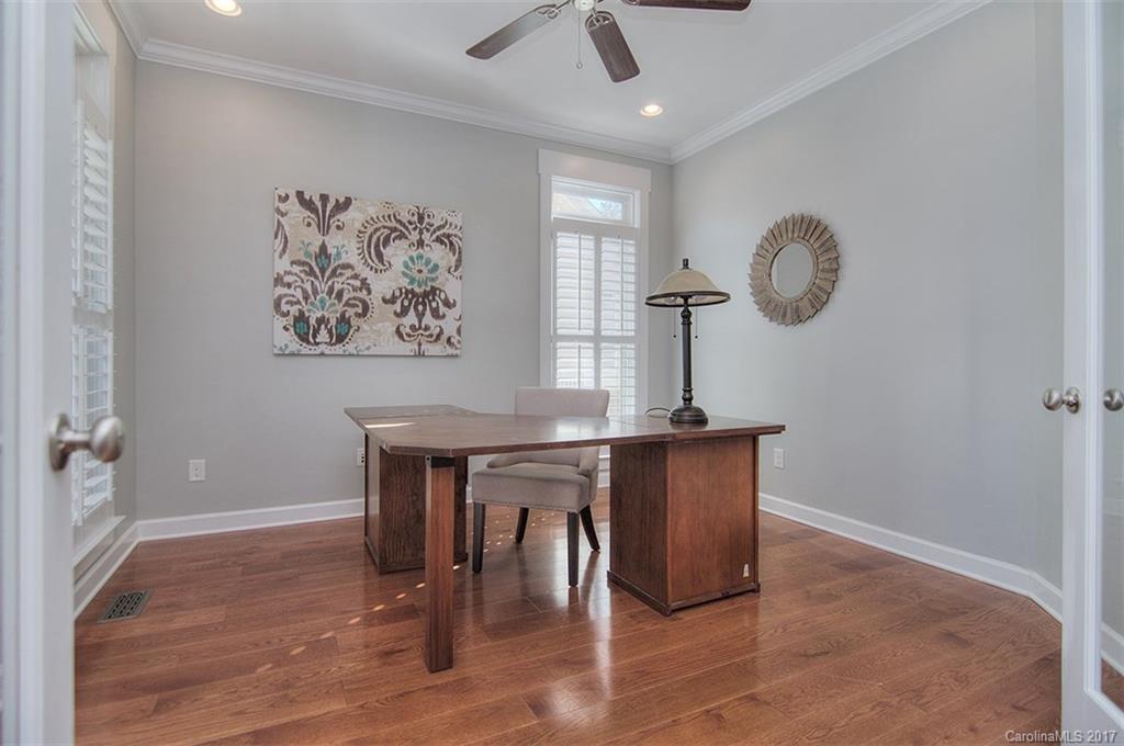 Lake Shore - Residential