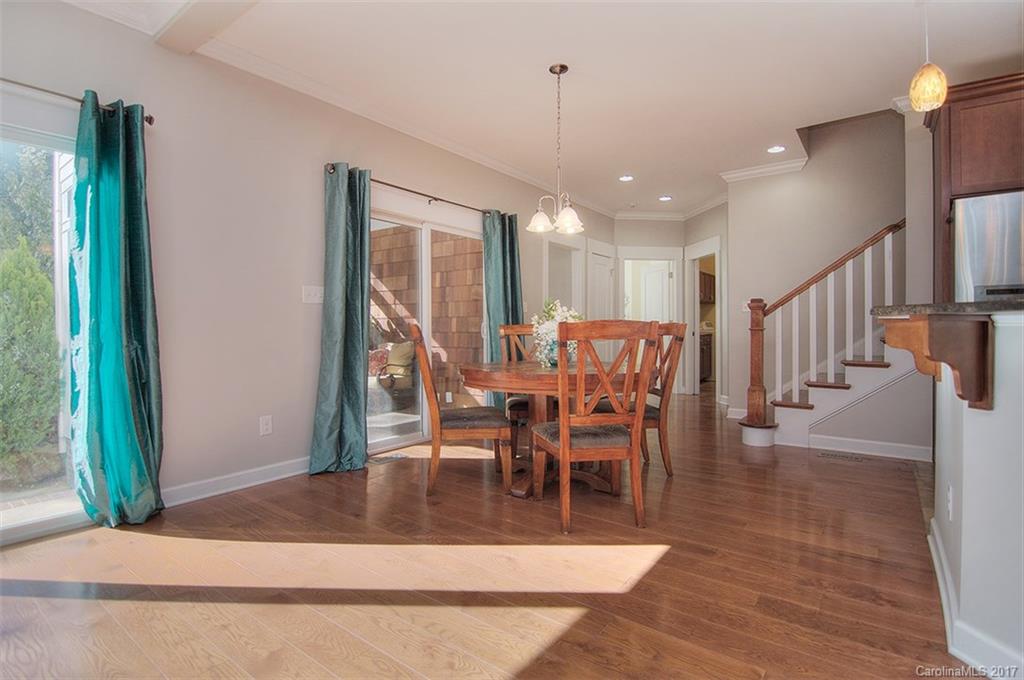 Lake Shore - Residential