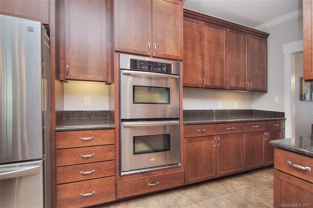 Lake Shore - Residential