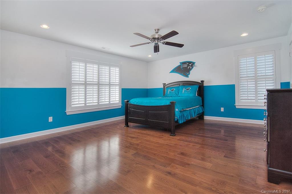 Lake Shore - Residential