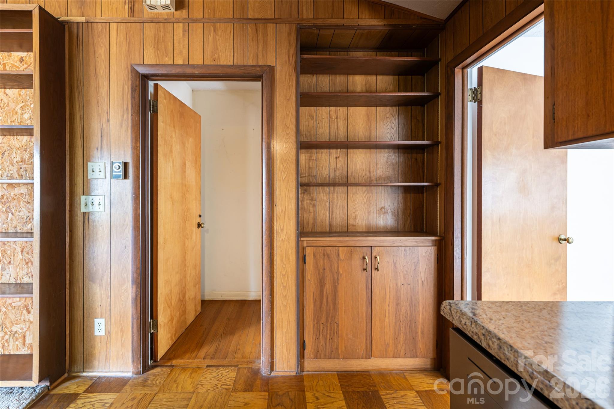 Kenilworth - Residential Income