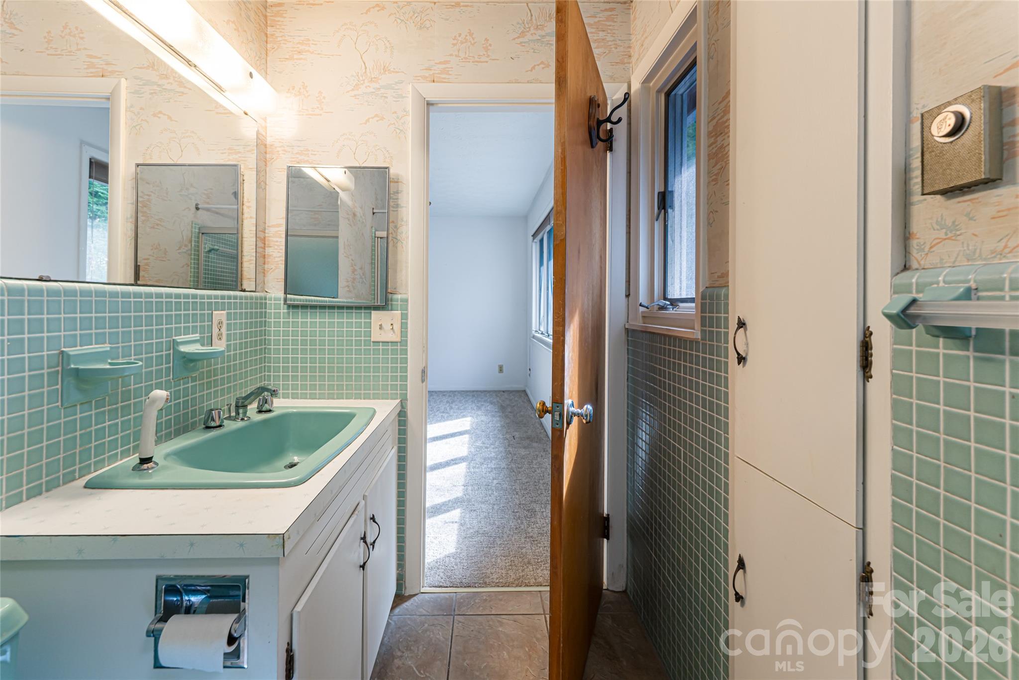 Kenilworth - Residential Income