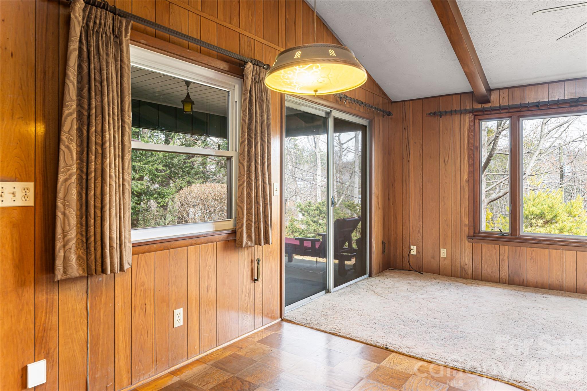 Kenilworth - Residential Income