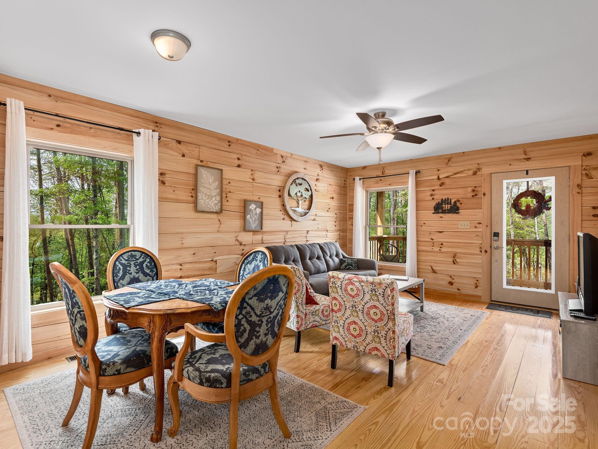 1798 Coopers Gap Road