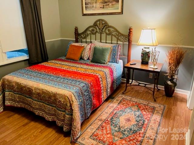 Lake Shore - Residential Lease