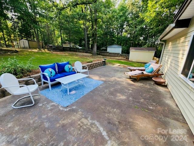 Lake Shore - Residential Lease