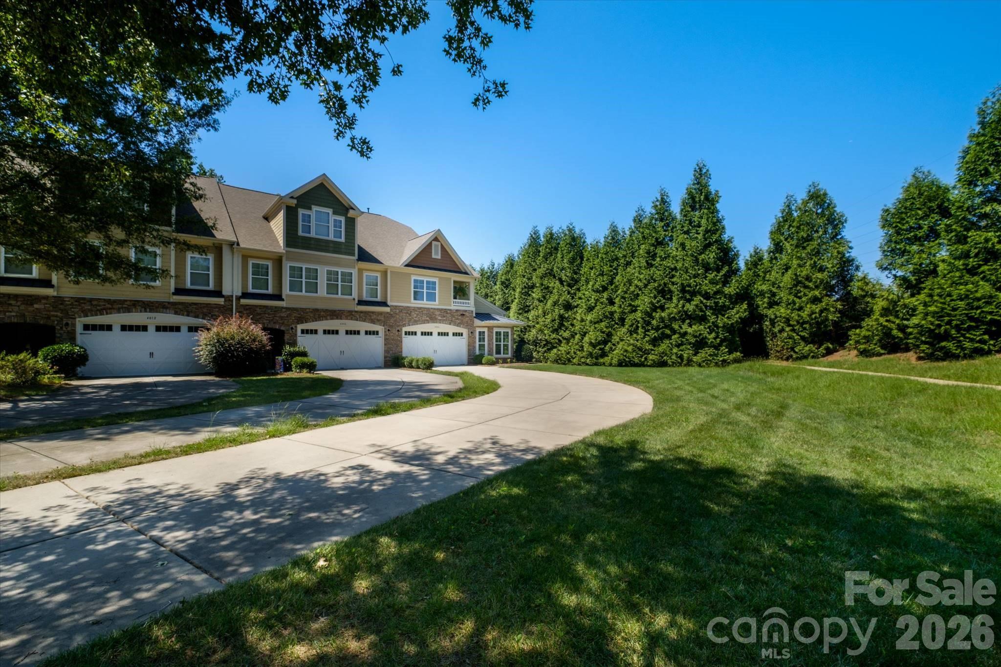 4004 La Crema Drive