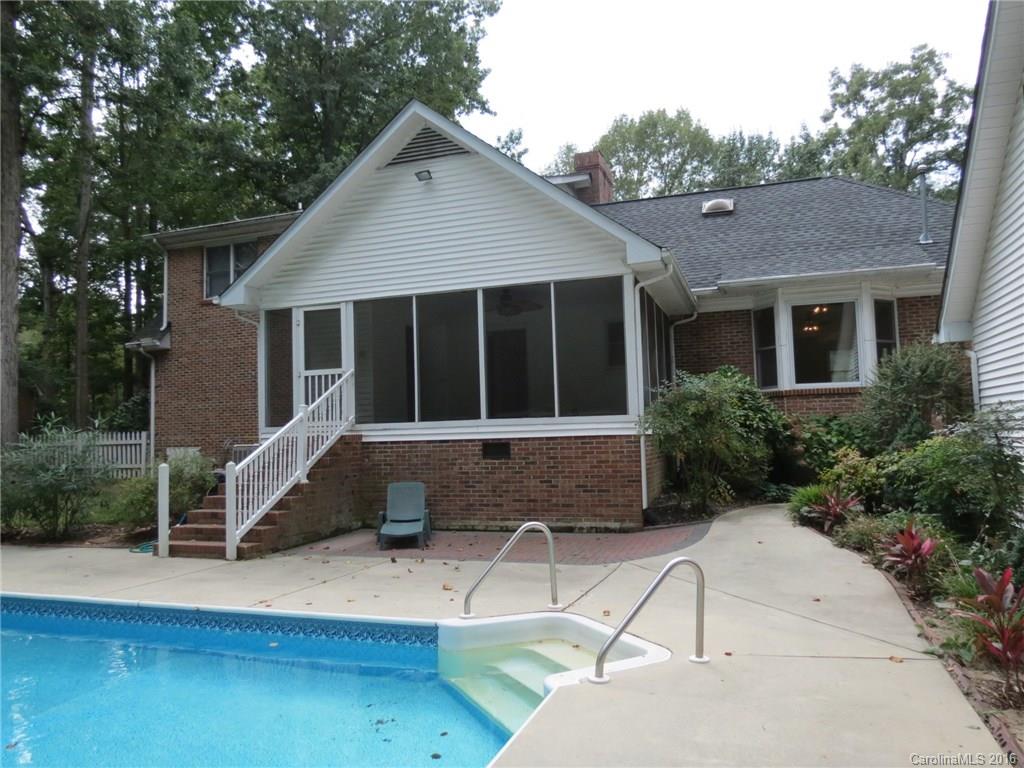 Walnut Ridge - Residential