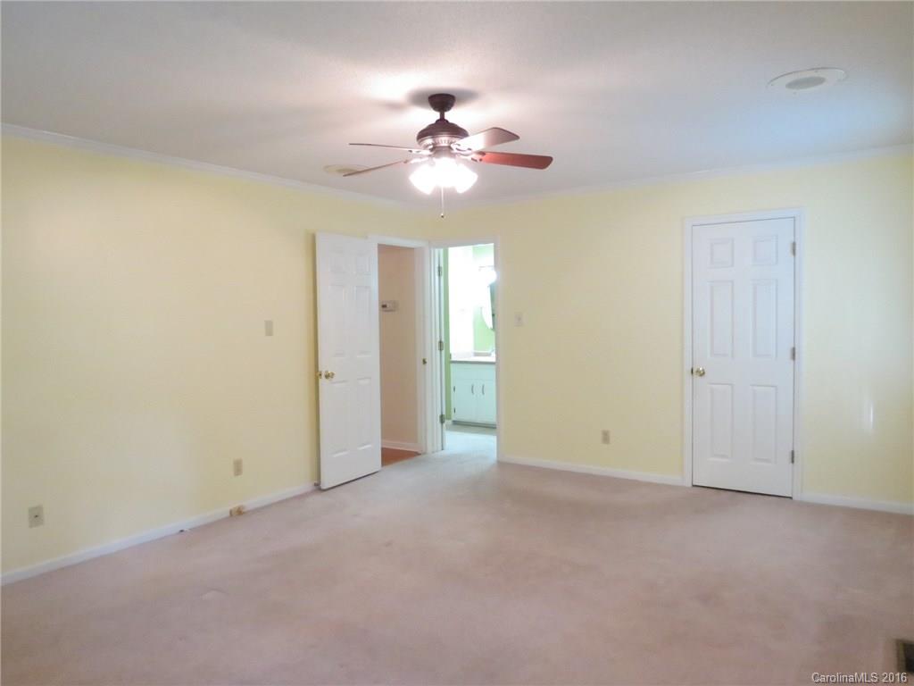 Walnut Ridge - Residential