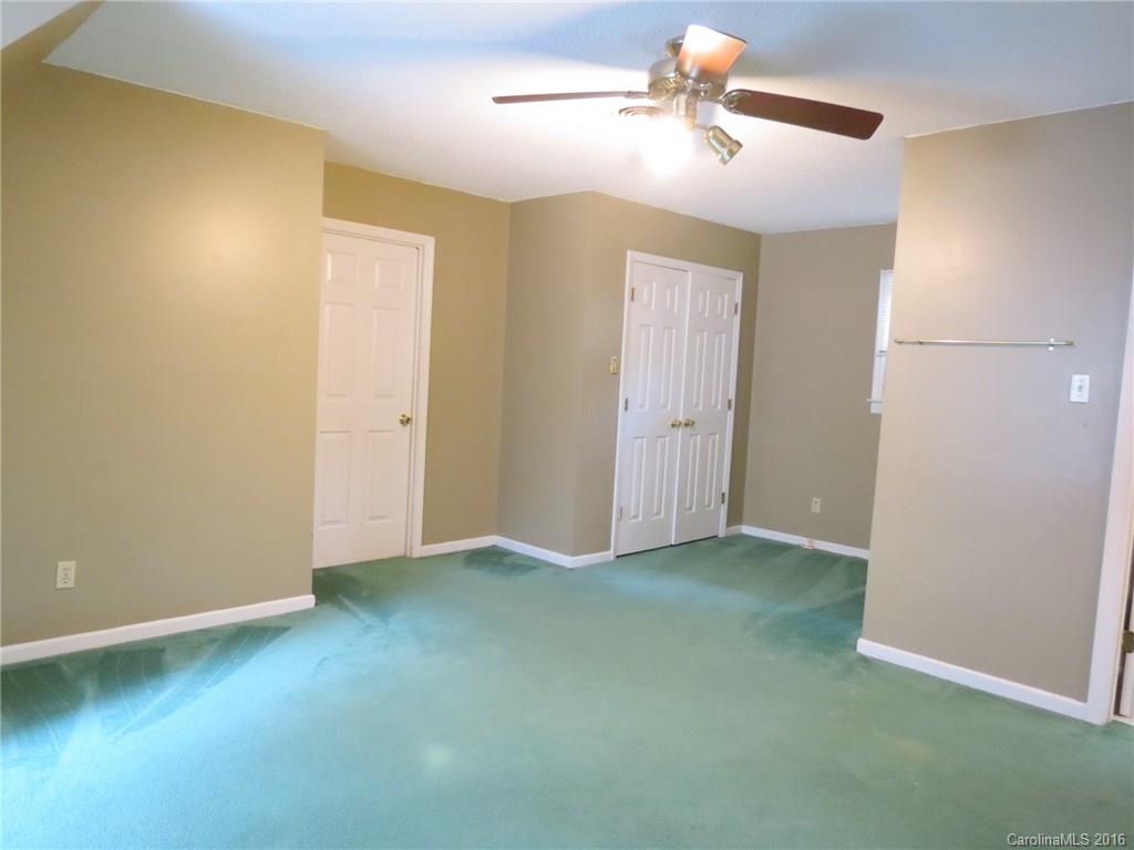 Walnut Ridge - Residential