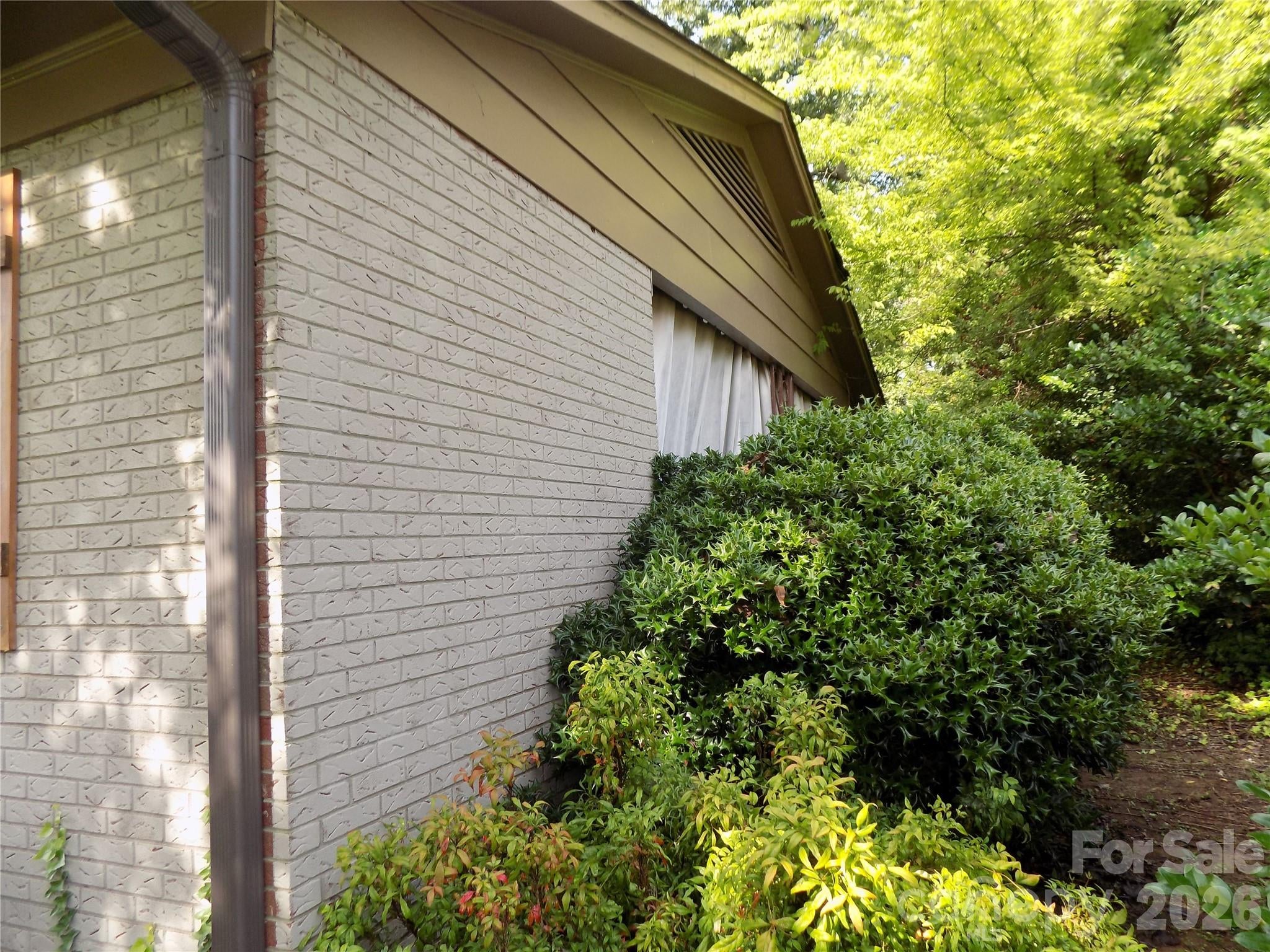135 Bright Avenue