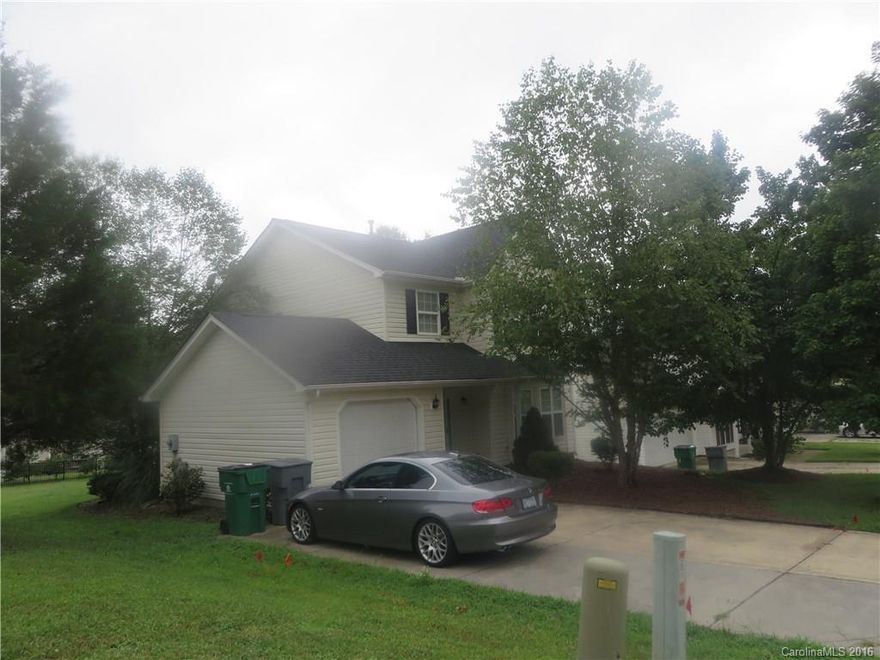 Beautiful 2 story 3 bedroom that boast a large kitchen and pantry. Great room has fireplace with gas logs. 1 car garage with 3 additional parking spaces. Deck overlooks a beautiful landscaped yard. The subject is located close to shopping malls, schools and medical facility.