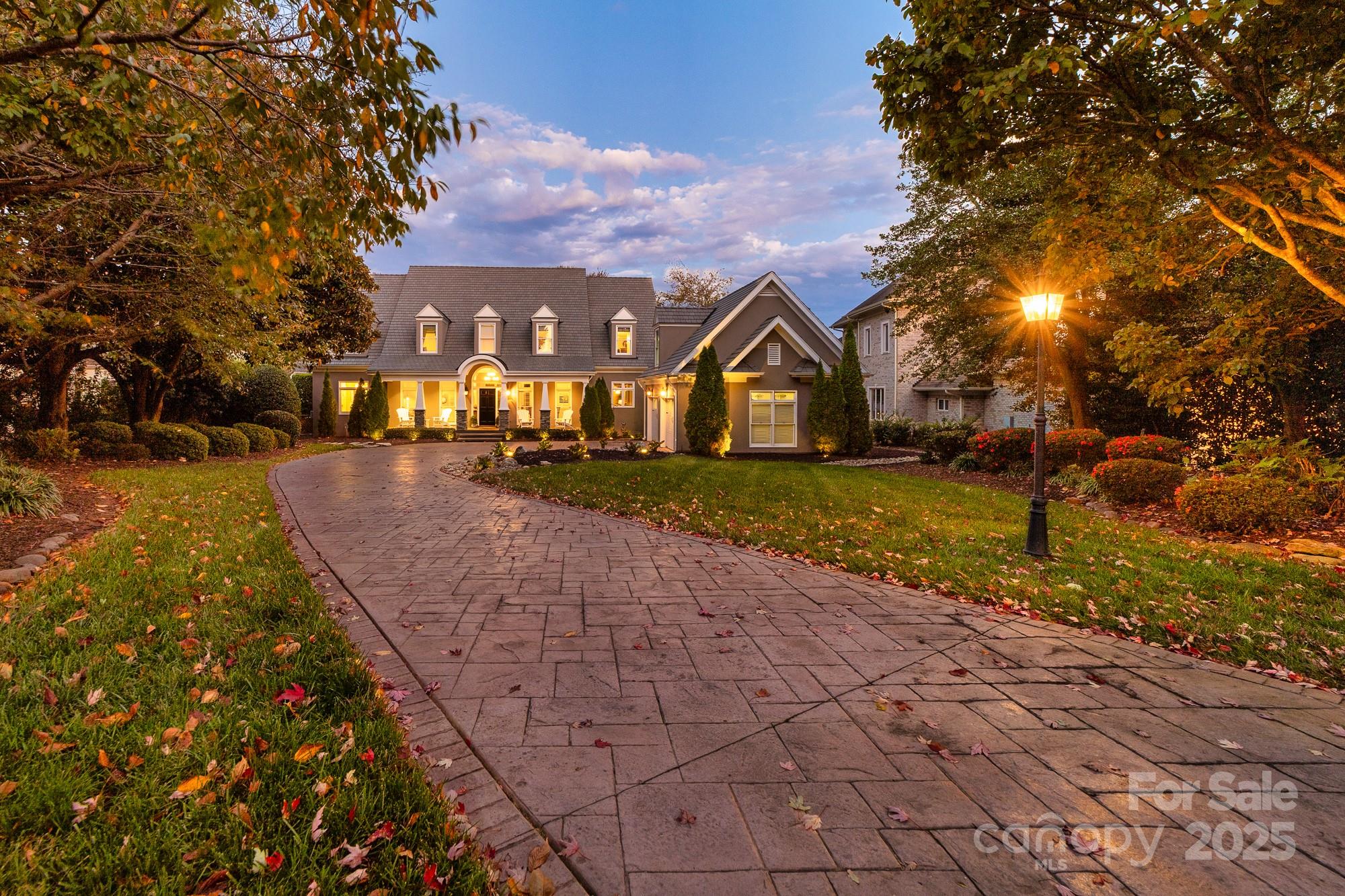 18316 Mainsail Pointe Drive