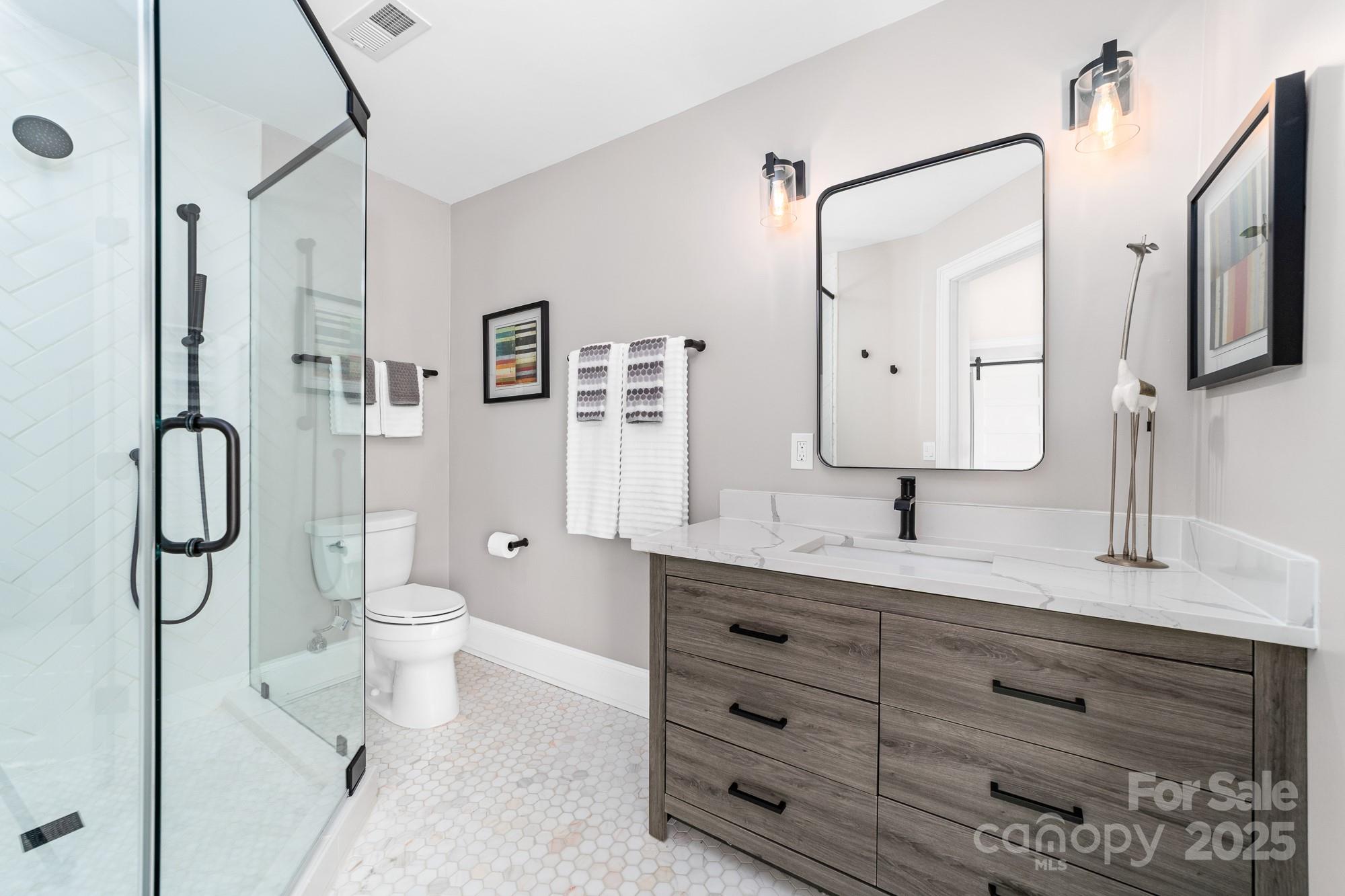 The Peninsula - Residential