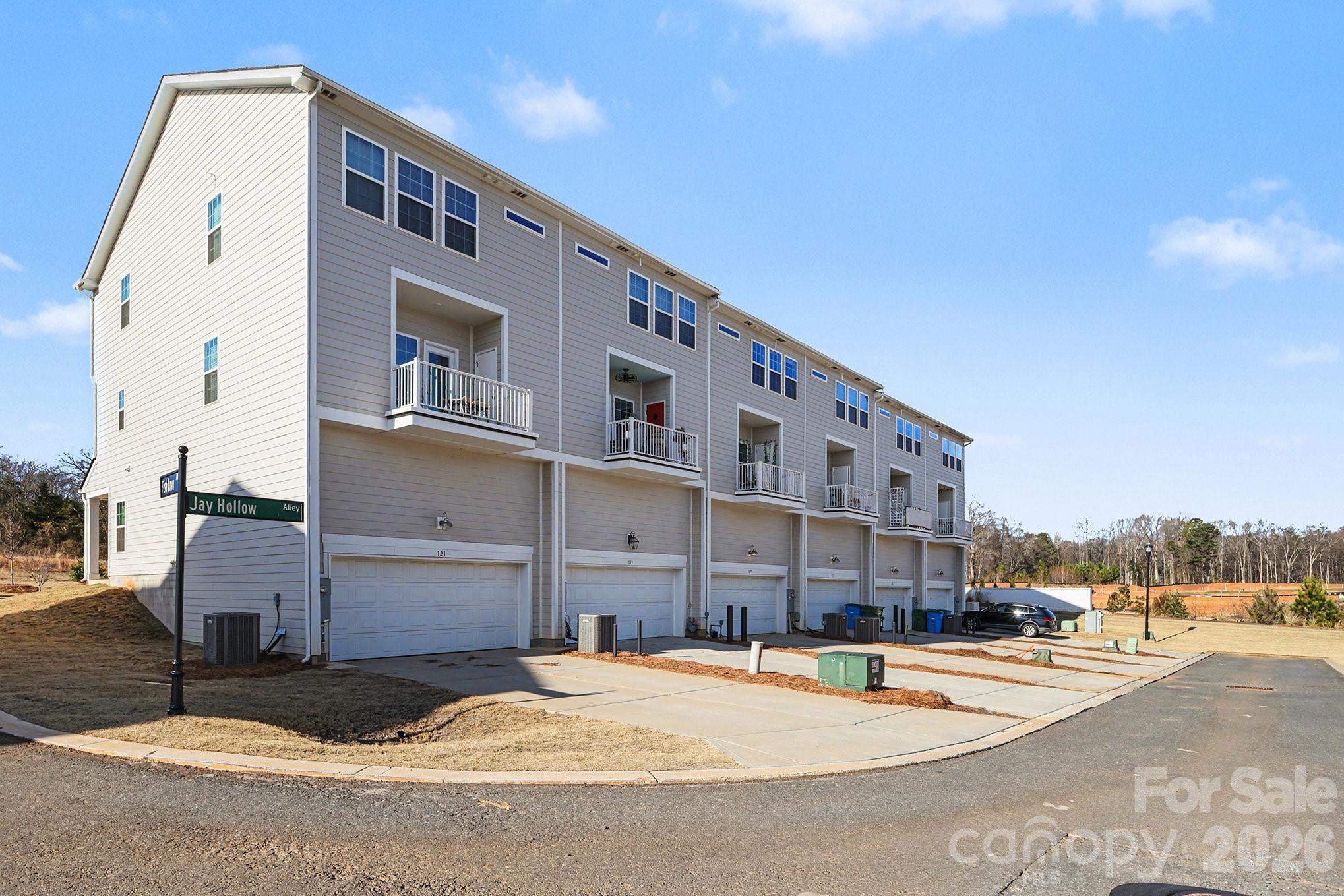 Elizabeth - Residential