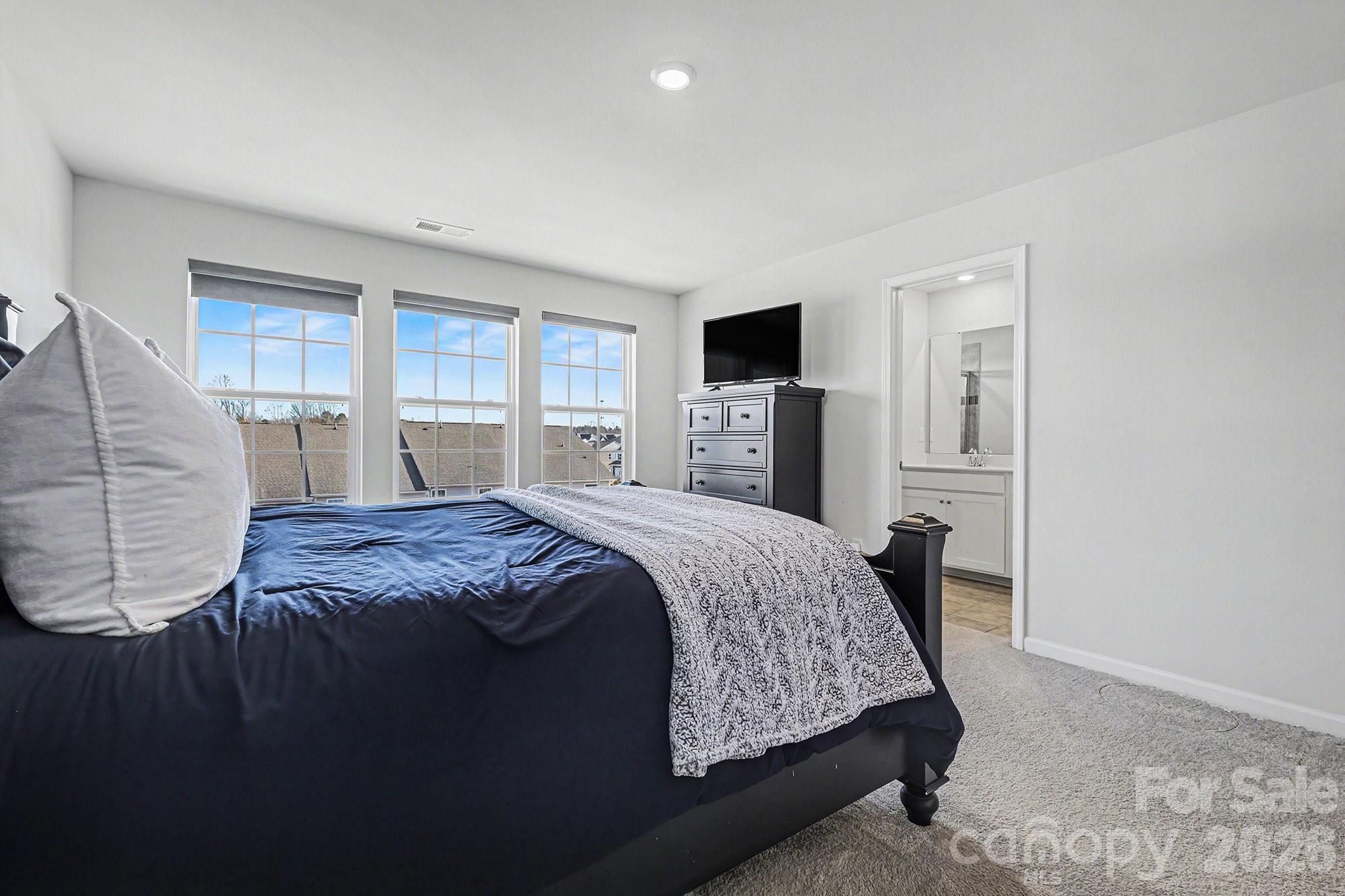 Elizabeth - Residential