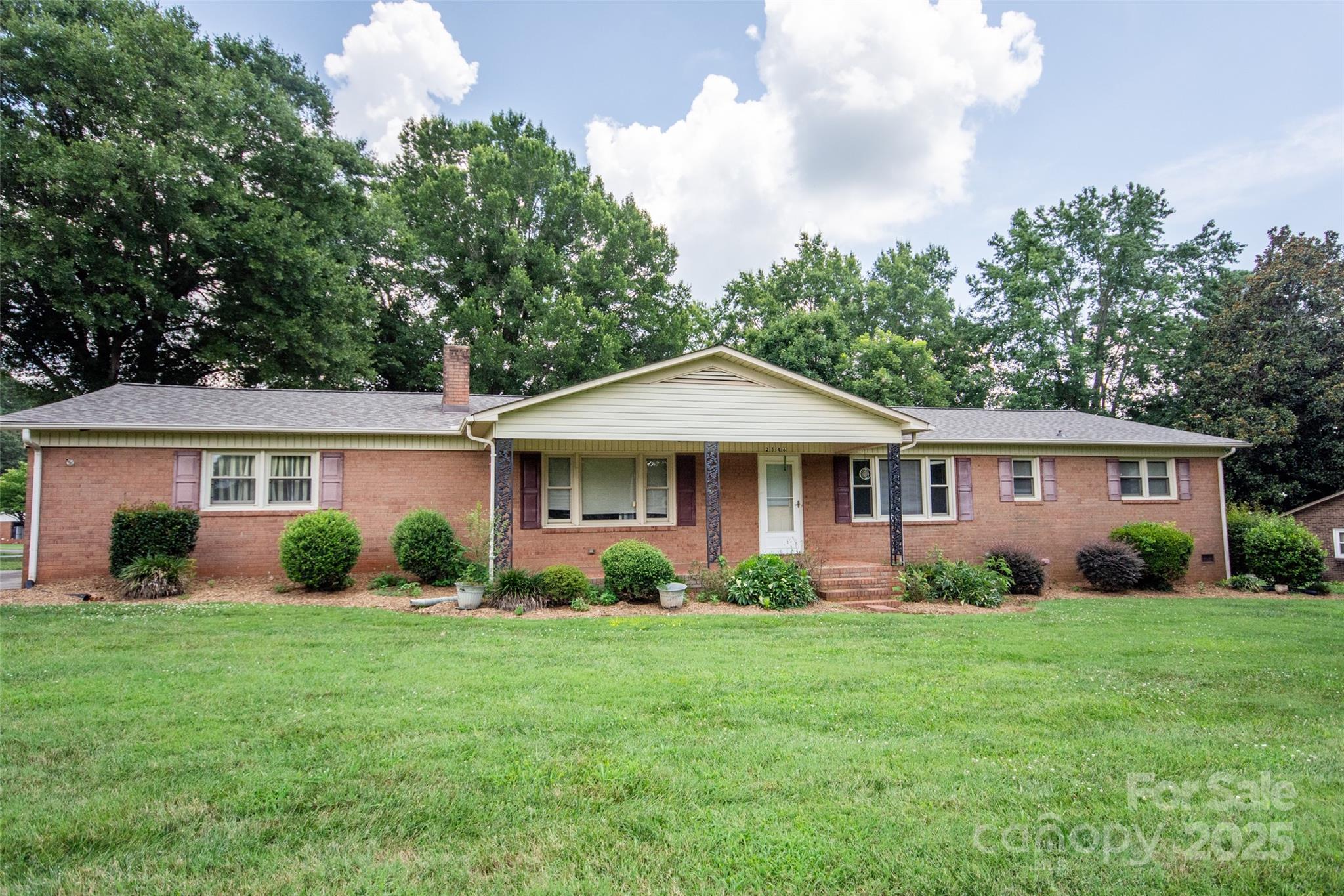 2546 E NC 150 Highway