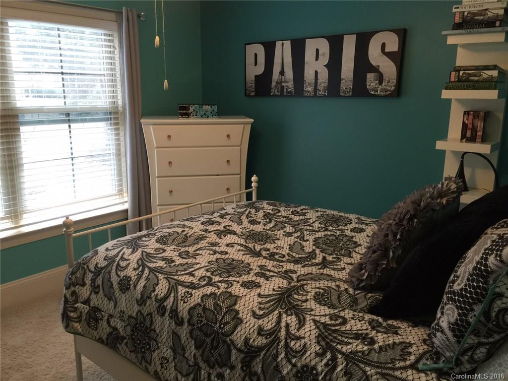 Vanderlakes - Residential