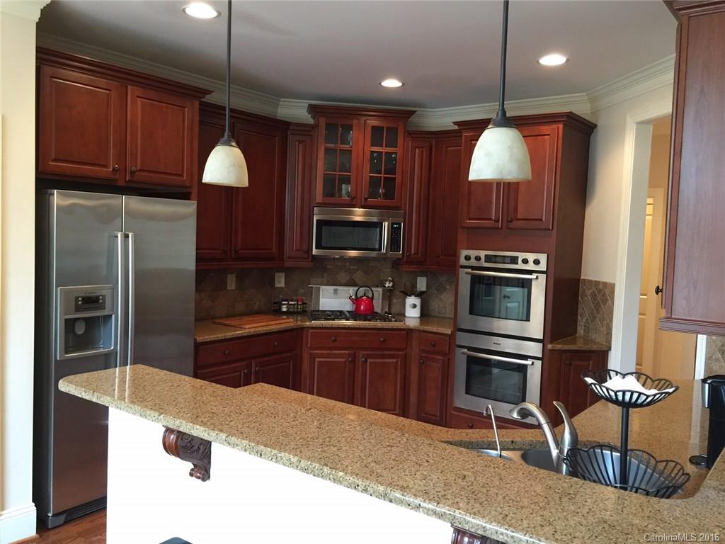 Vanderlakes - Residential