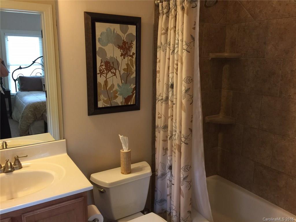 Vanderlakes - Residential