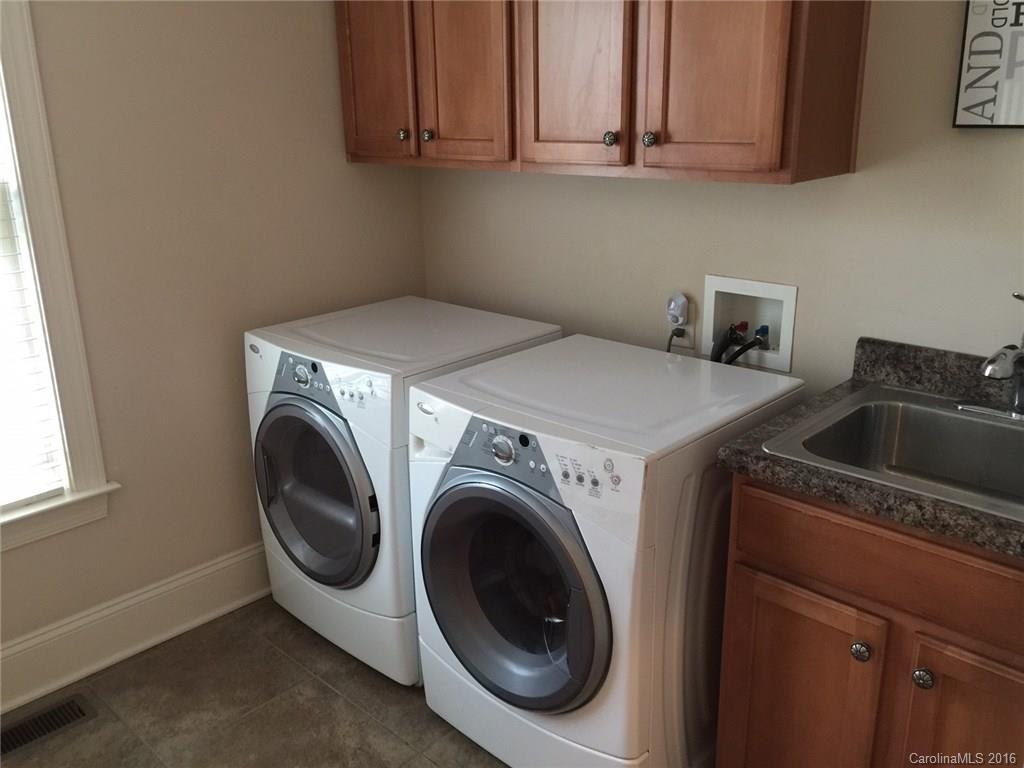 Vanderlakes - Residential