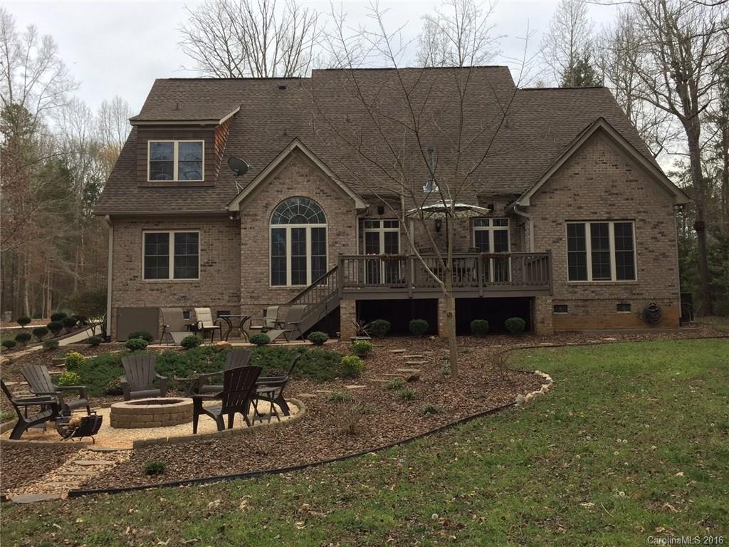 Vanderlakes - Residential