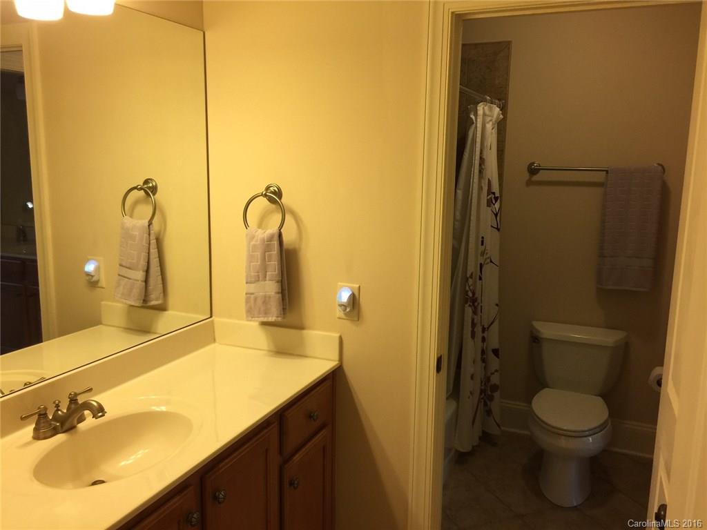 Vanderlakes - Residential