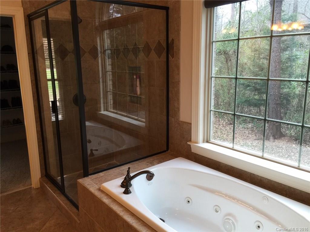 Vanderlakes - Residential