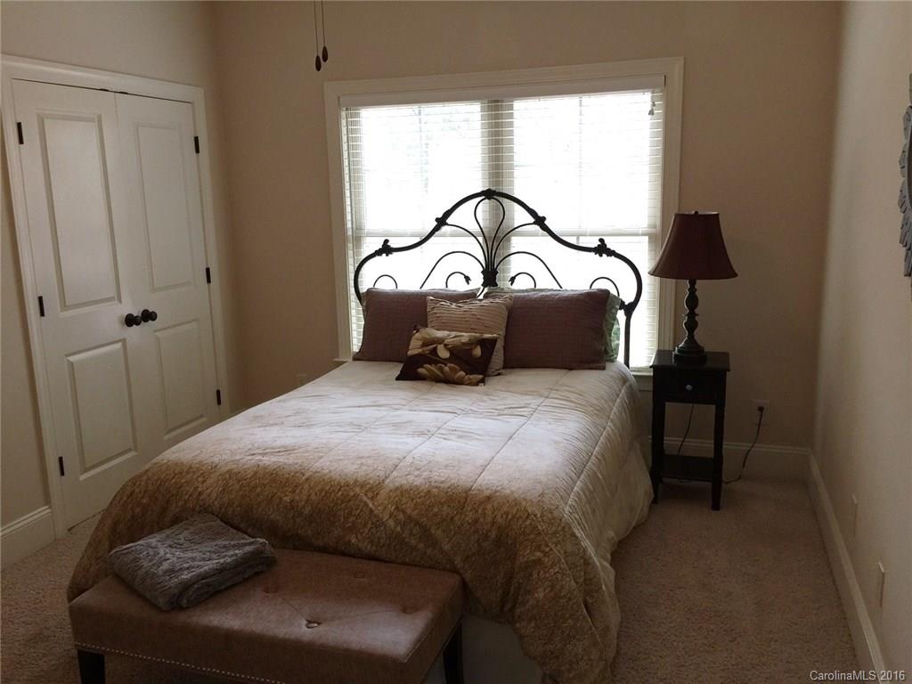 Vanderlakes - Residential