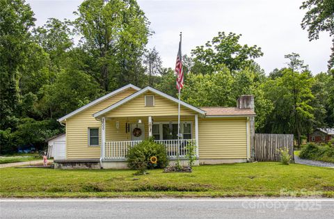2600 Haywood Road Hendersonville NC 28791