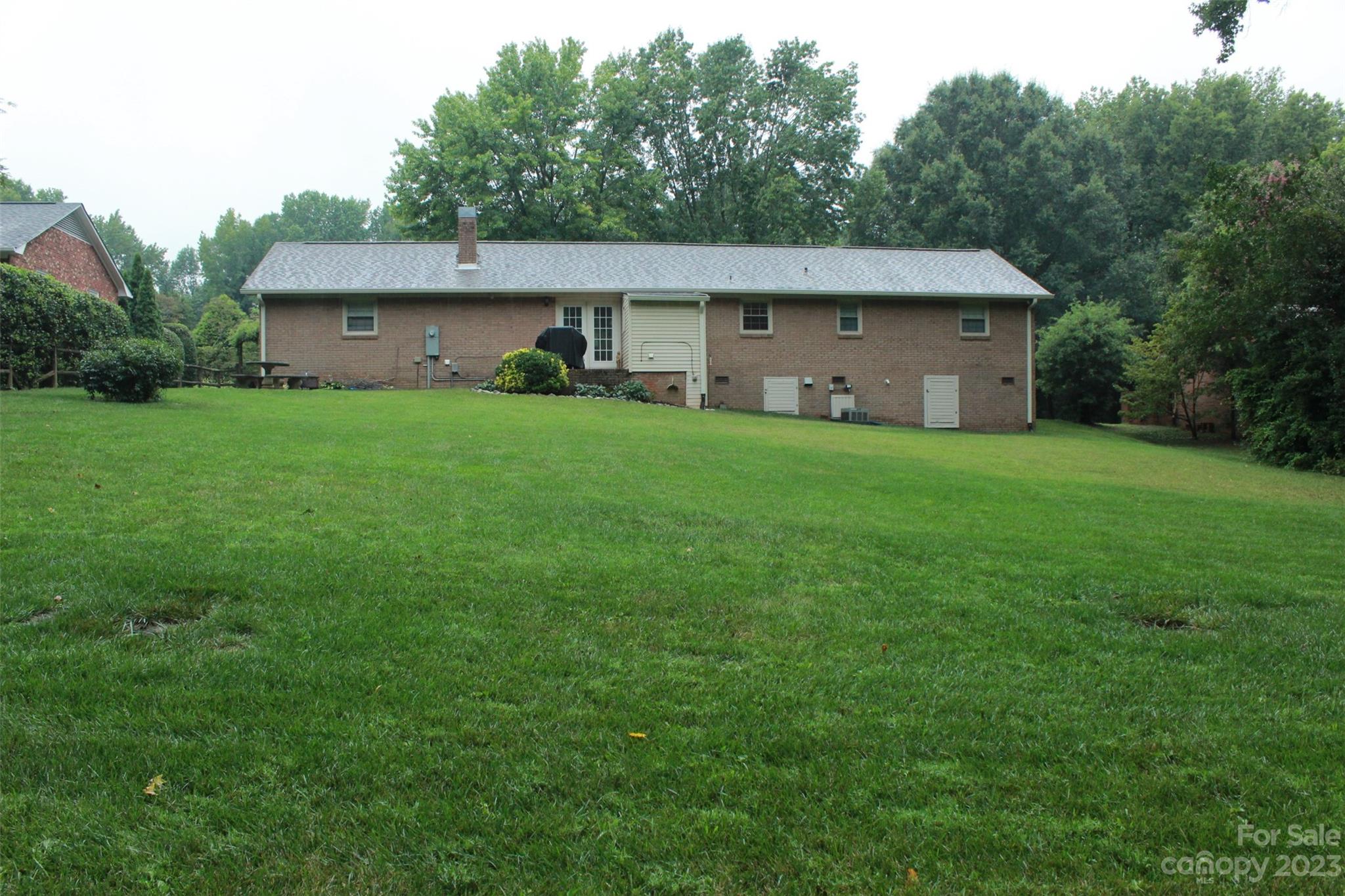 Leewood Acres - Residential