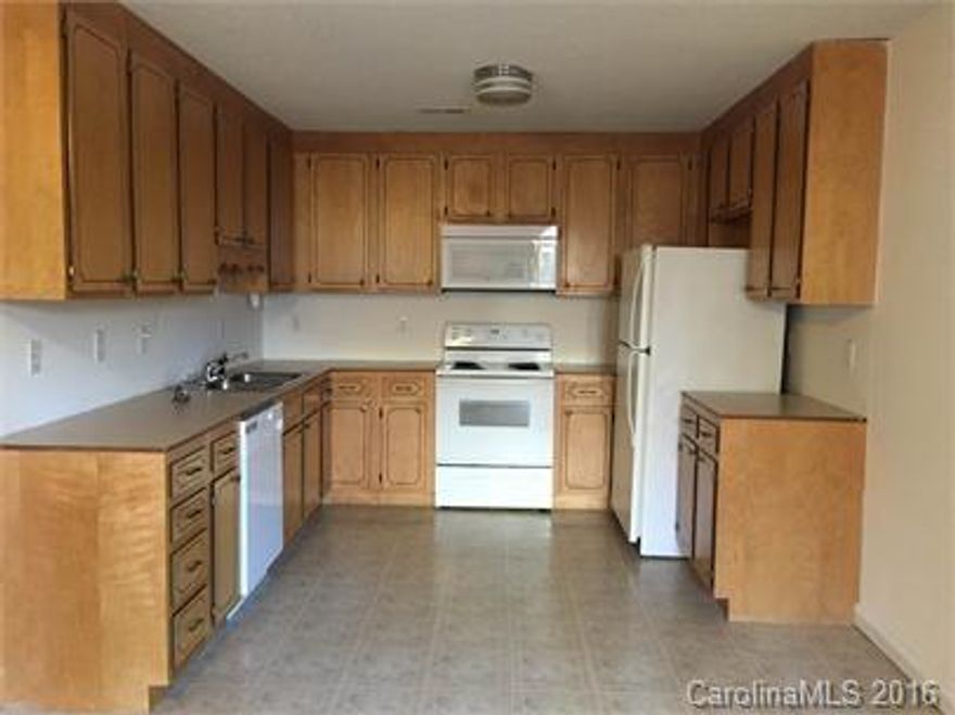 Beautiful 2 bedroom, 1 bathroom home in a nice, secluded Albemarle neighborhood. The home has fresh paint, nice white appliances, clean interior, and plush carpets. This won't last long!