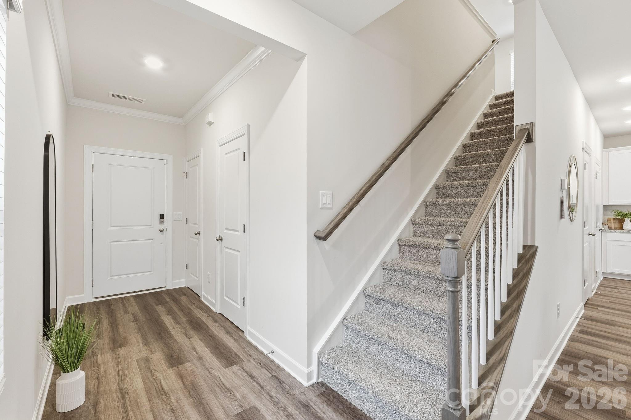 Seattle Crossing - Residential