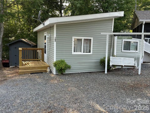 Photo of 162 Clubhouse Drive, New London, NC 28127 (MLS # 4398768)