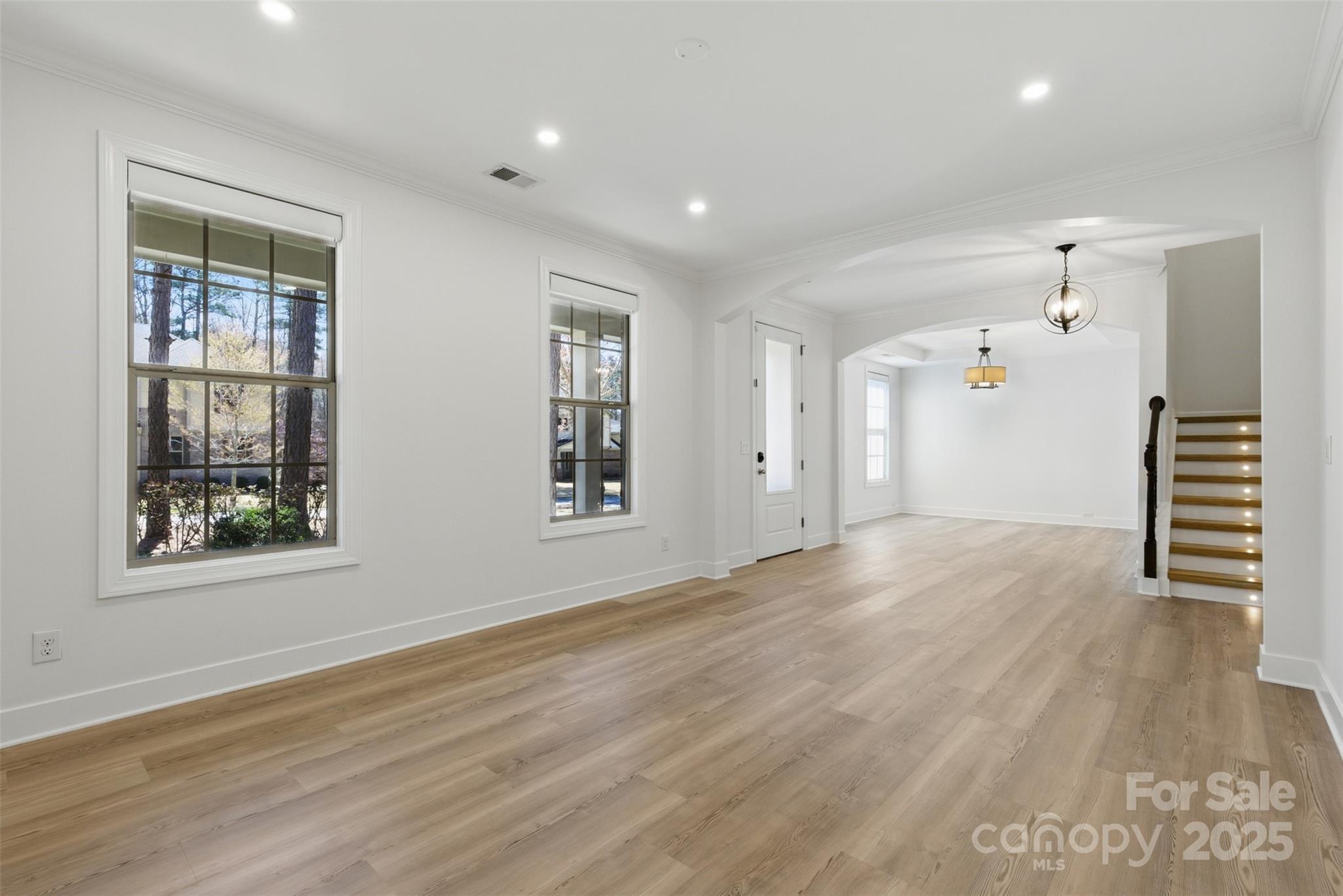 160 Belfry Loop
